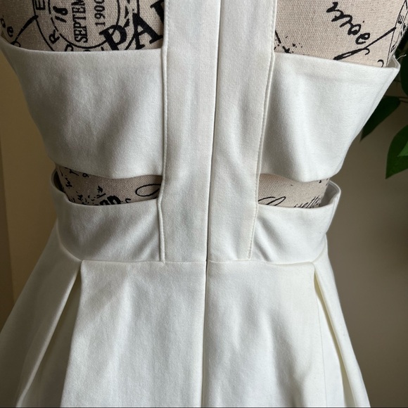 Lulus Cutout and About White Skater Dress Sz M - Picture 12 of 16